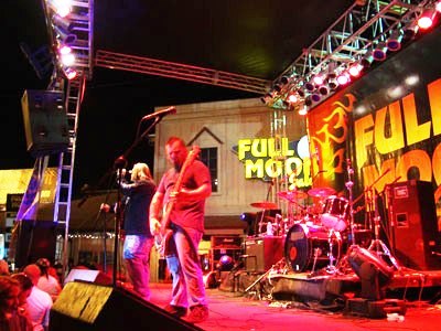 Event Entertainment in Marco Island FL CK ENTERTAINMENT LIGHTING